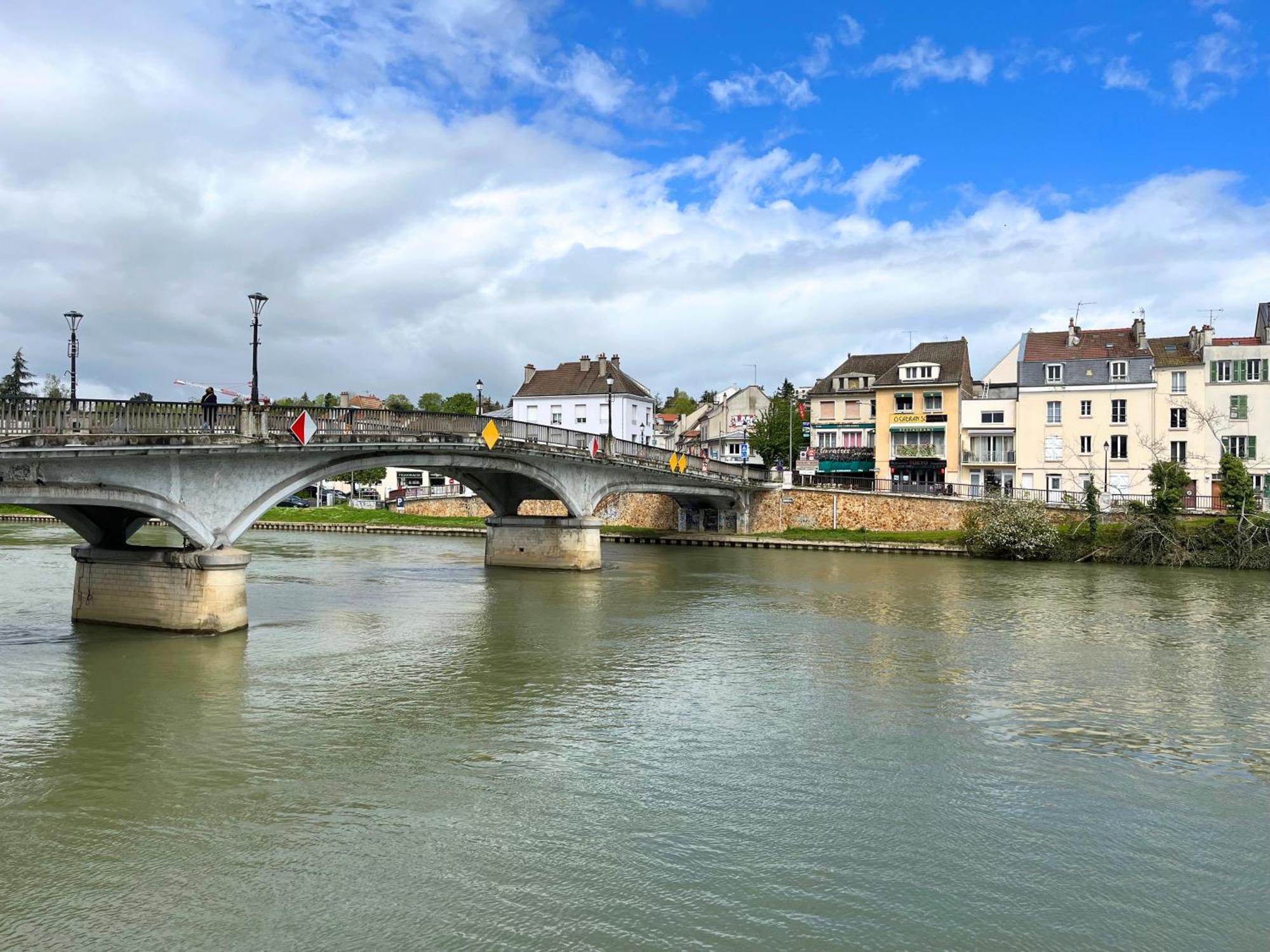 Sweethost - La Zen Room - Studio Proche Gare & Disneyland Lagny-sur-Marne Zewnętrze zdjęcie
